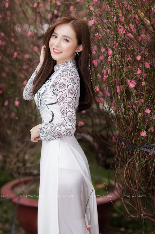 开云体育链接-“意甲新秀突破瓶颈，表现抢眼引发热议”，意甲新球衣2021